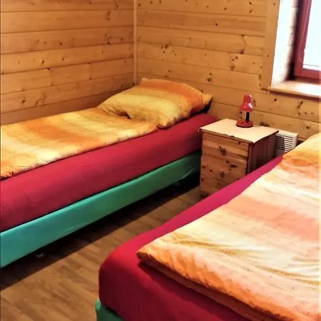 Apartmán v dřevěném domě Apartamento *
