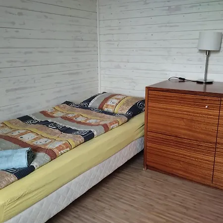 Apartmán V Dřevěném Domě *